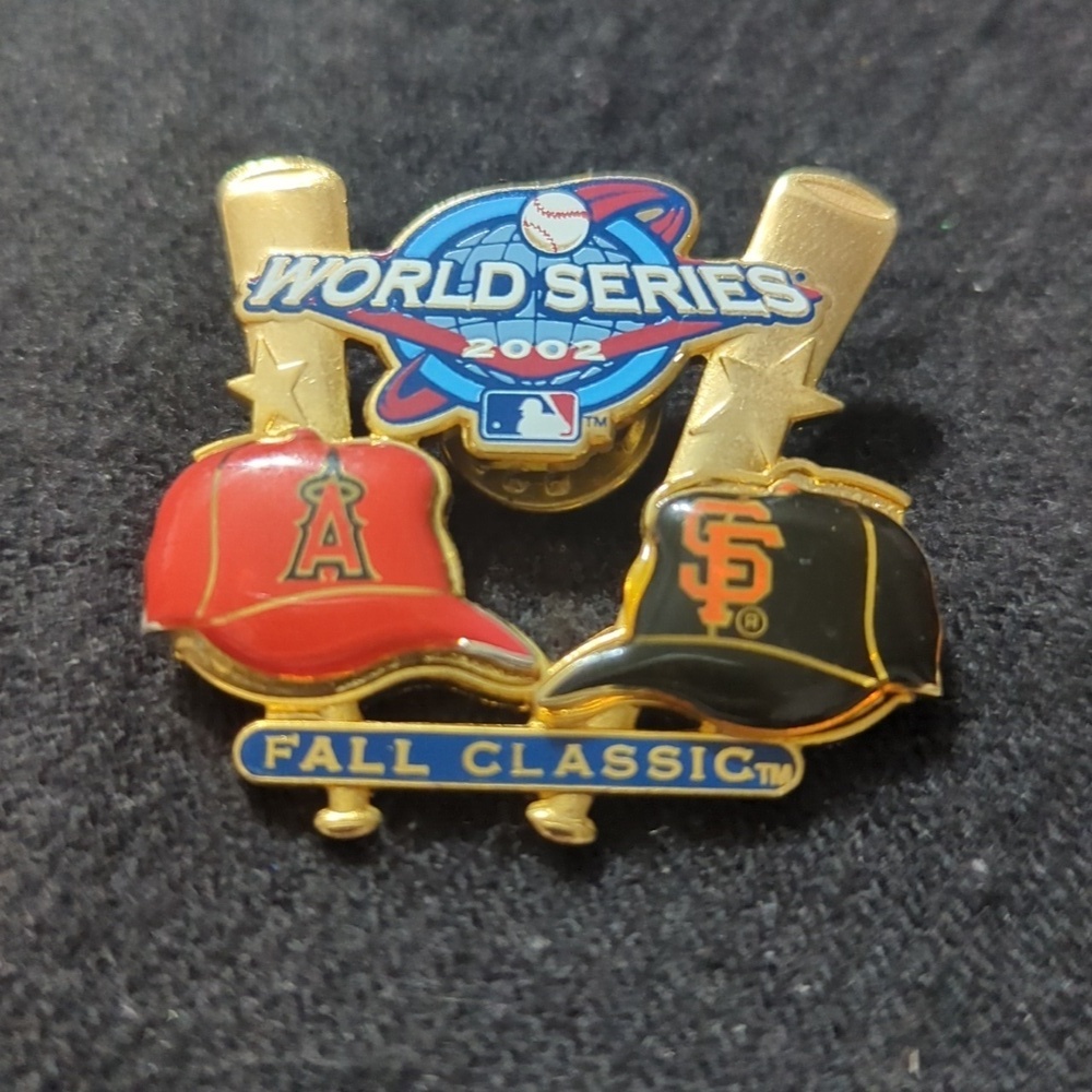 2002 Peter David World Series Fall Classic SF Giants vs Anaheim Angel Pin